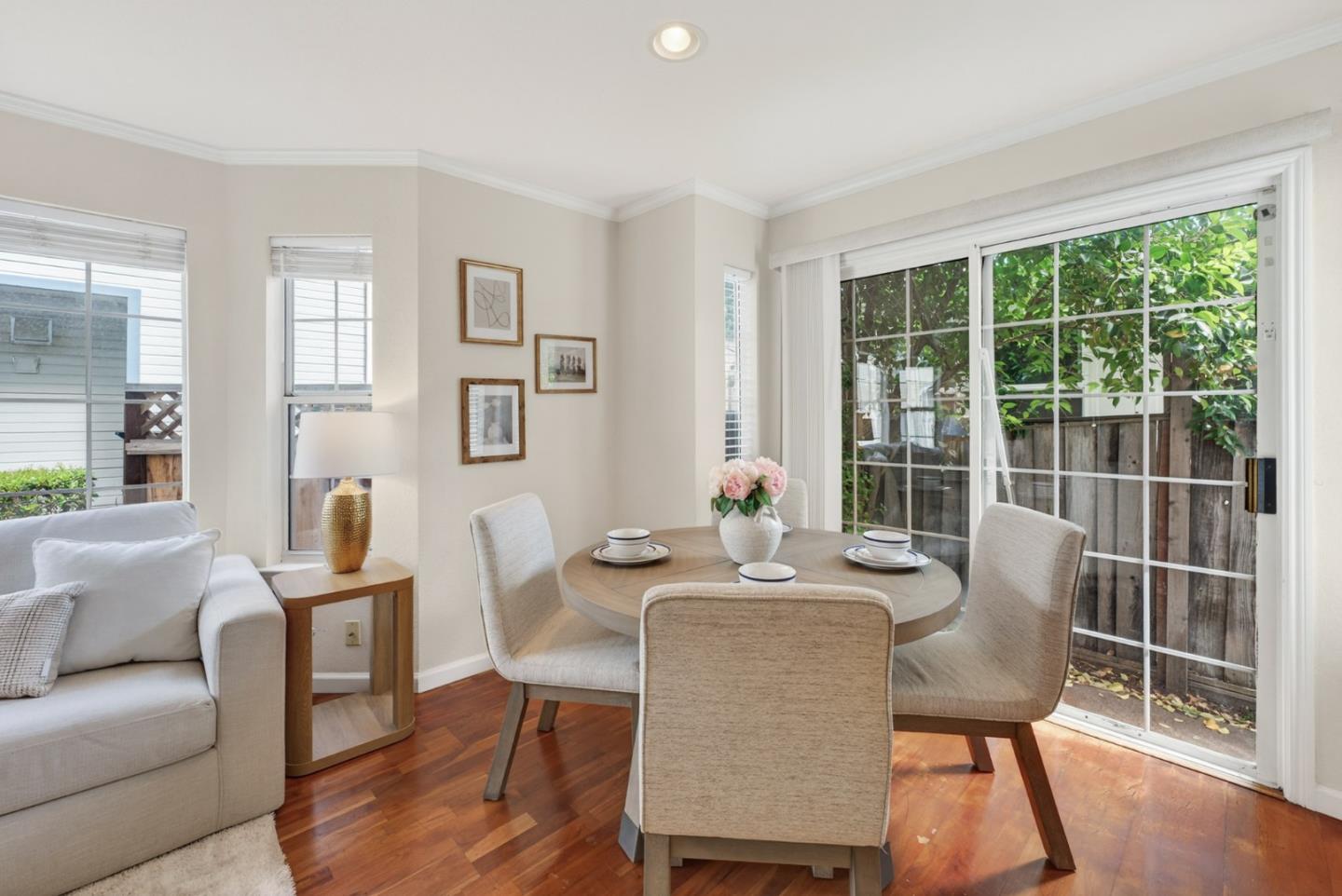 Detail Gallery Image 7 of 37 For 1134 Monroe St, Santa Clara,  CA 95050 - 2 Beds | 2/1 Baths