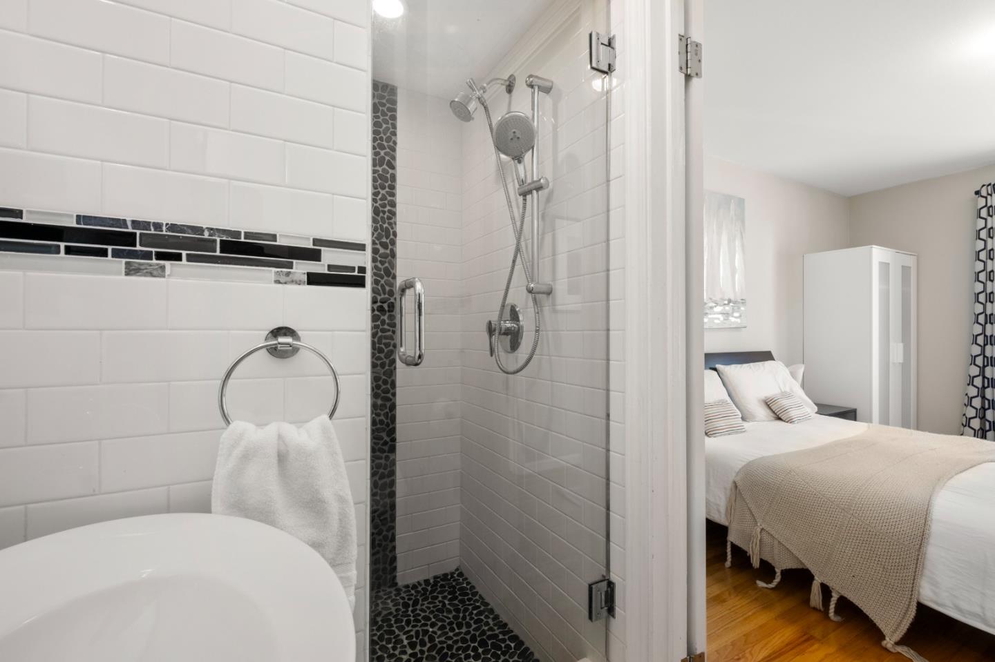 Detail Gallery Image 17 of 33 For 54 Sunview Dr, San Francisco,  CA 94131 - 3 Beds | 2 Baths