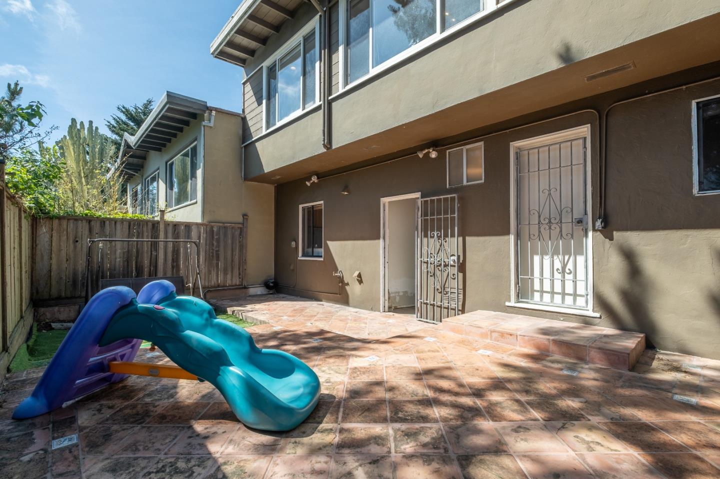 Detail Gallery Image 31 of 33 For 54 Sunview Dr, San Francisco,  CA 94131 - 3 Beds | 2 Baths