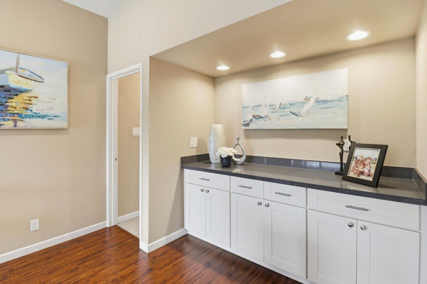 Photo #8: ML82042201 Listing: Photo #8