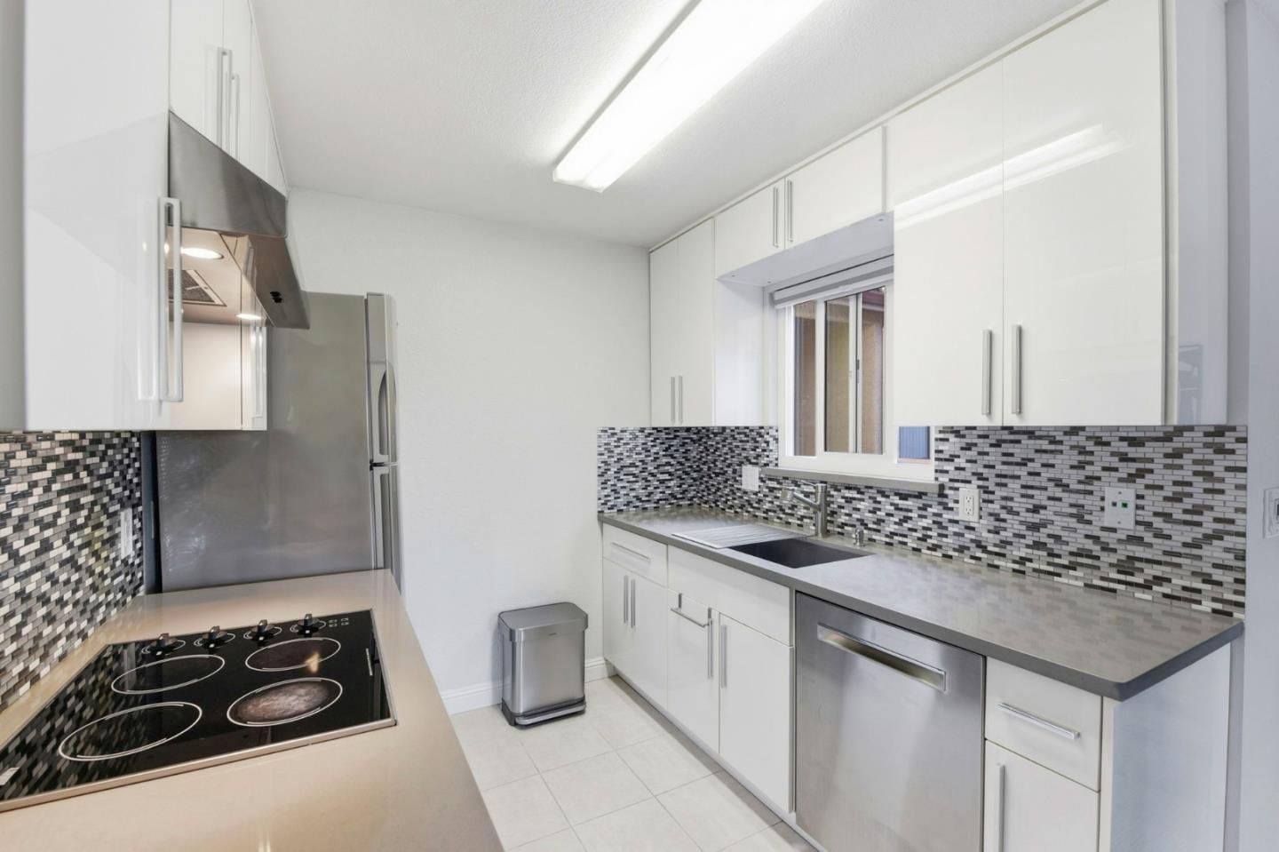 Photo #5: ML82042202 Listing: Photo #5