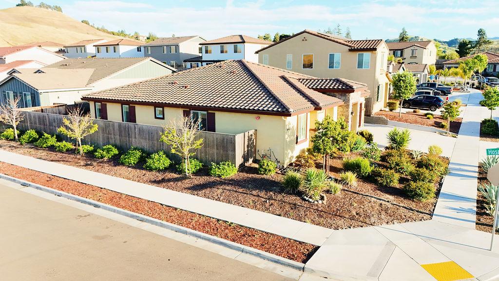 Detail Gallery Image 37 of 39 For 3089 Palomino Way, Hollister,  CA 95023 - 4 Beds | 2/1 Baths