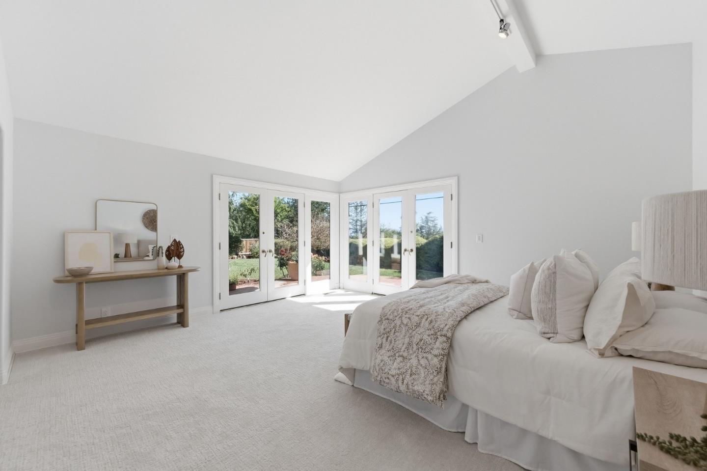 Detail Gallery Image 24 of 64 For 873 Lockhaven Dr, Los Altos,  CA 94024 - 4 Beds | 2/1 Baths