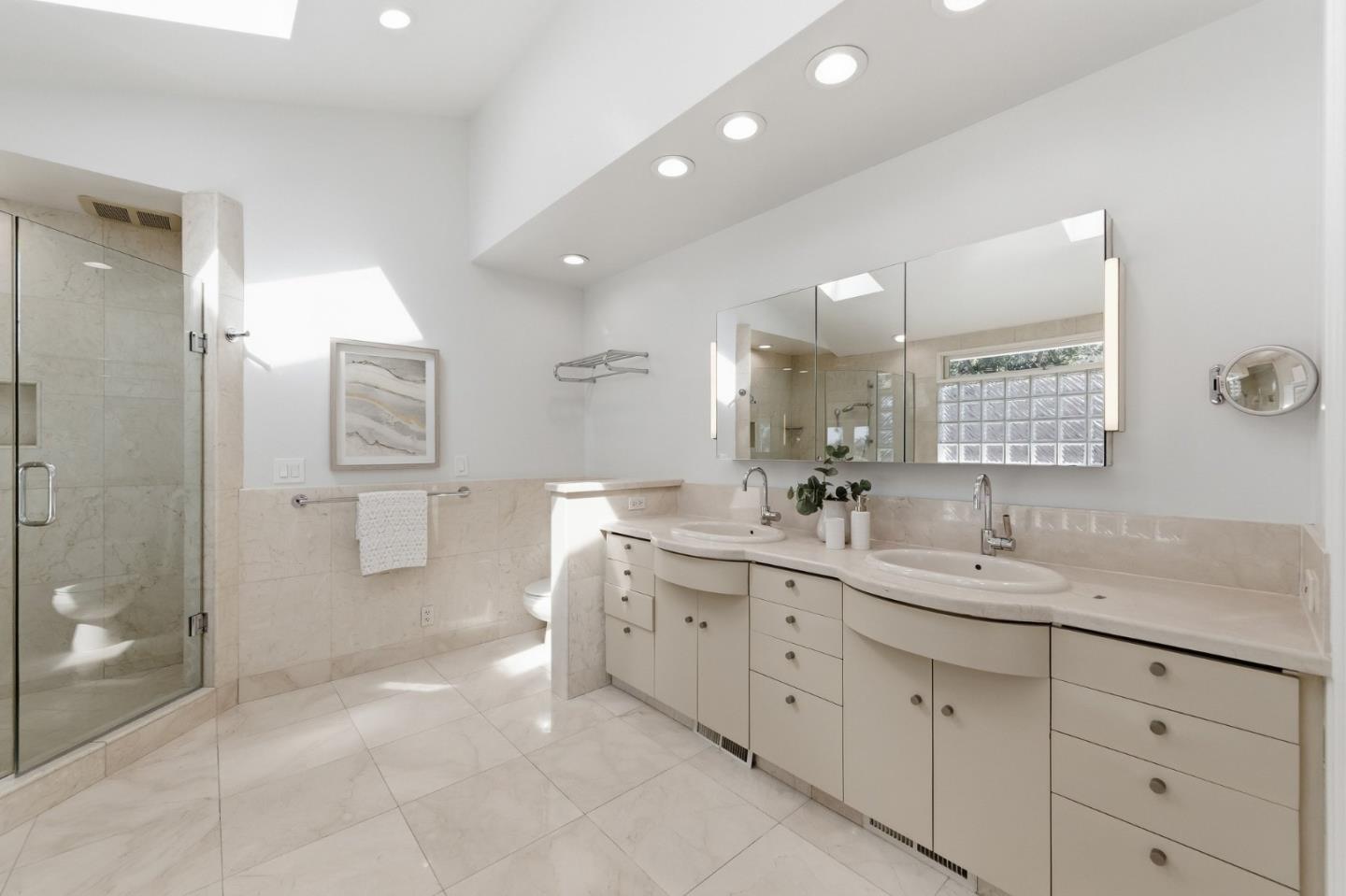 Detail Gallery Image 29 of 64 For 873 Lockhaven Dr, Los Altos,  CA 94024 - 4 Beds | 2/1 Baths