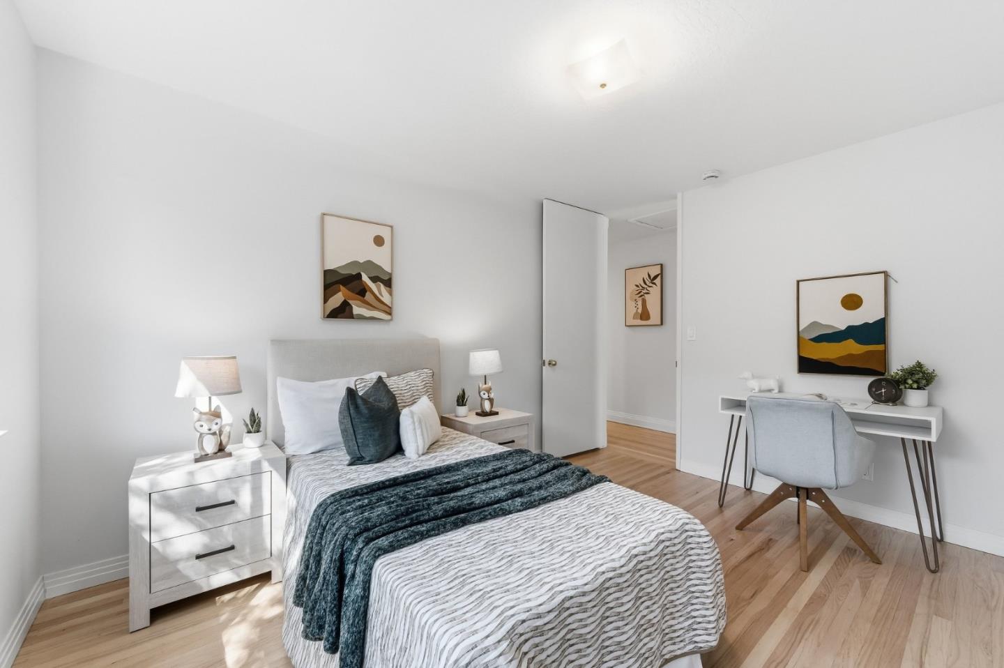 Detail Gallery Image 32 of 64 For 873 Lockhaven Dr, Los Altos,  CA 94024 - 4 Beds | 2/1 Baths