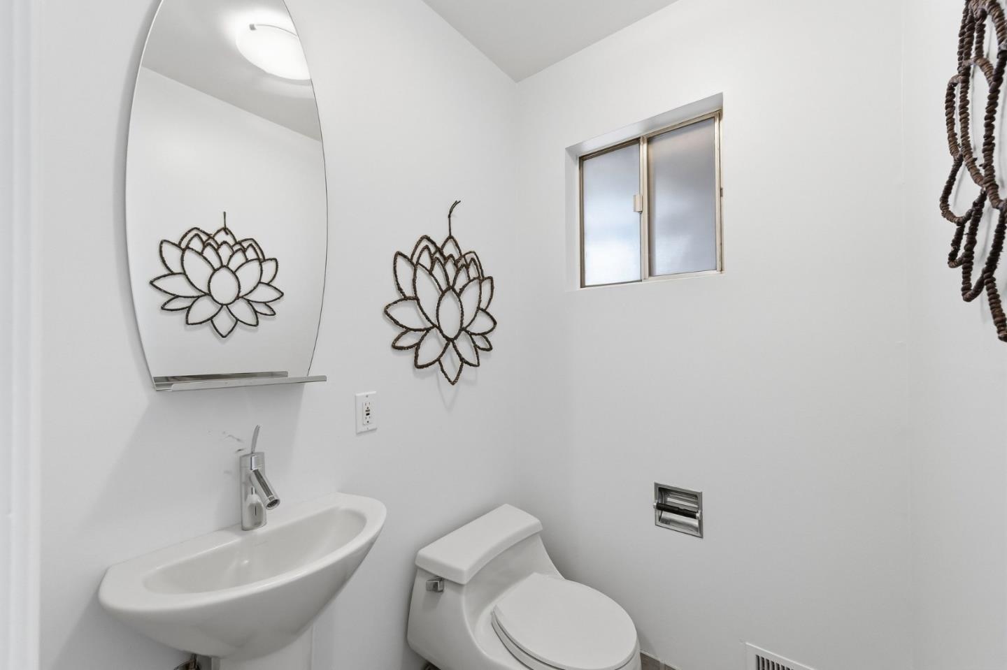 Detail Gallery Image 40 of 64 For 873 Lockhaven Dr, Los Altos,  CA 94024 - 4 Beds | 2/1 Baths