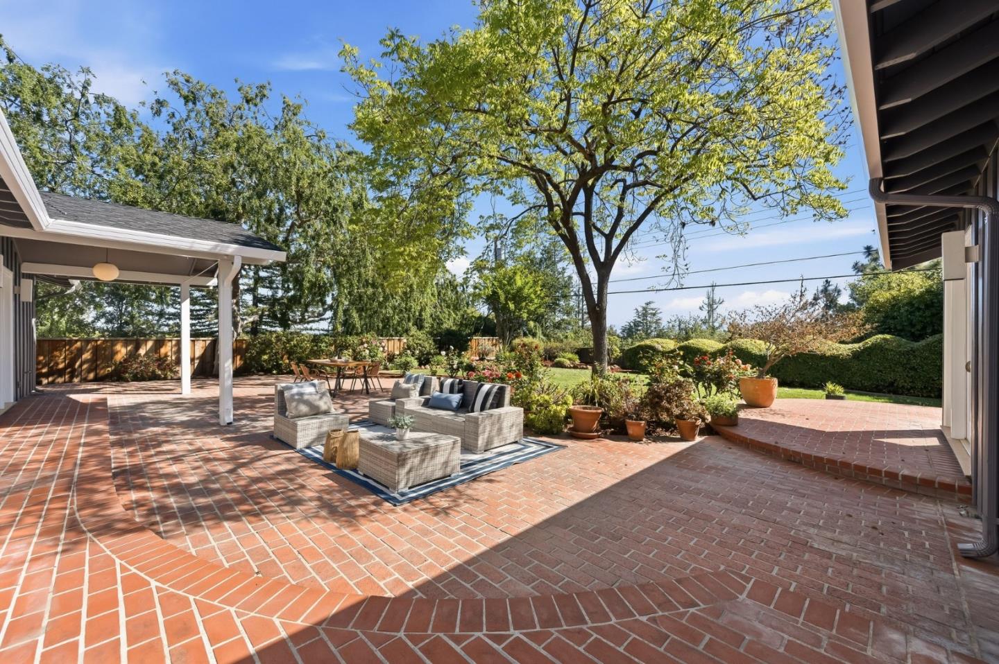 Detail Gallery Image 42 of 64 For 873 Lockhaven Dr, Los Altos,  CA 94024 - 4 Beds | 2/1 Baths