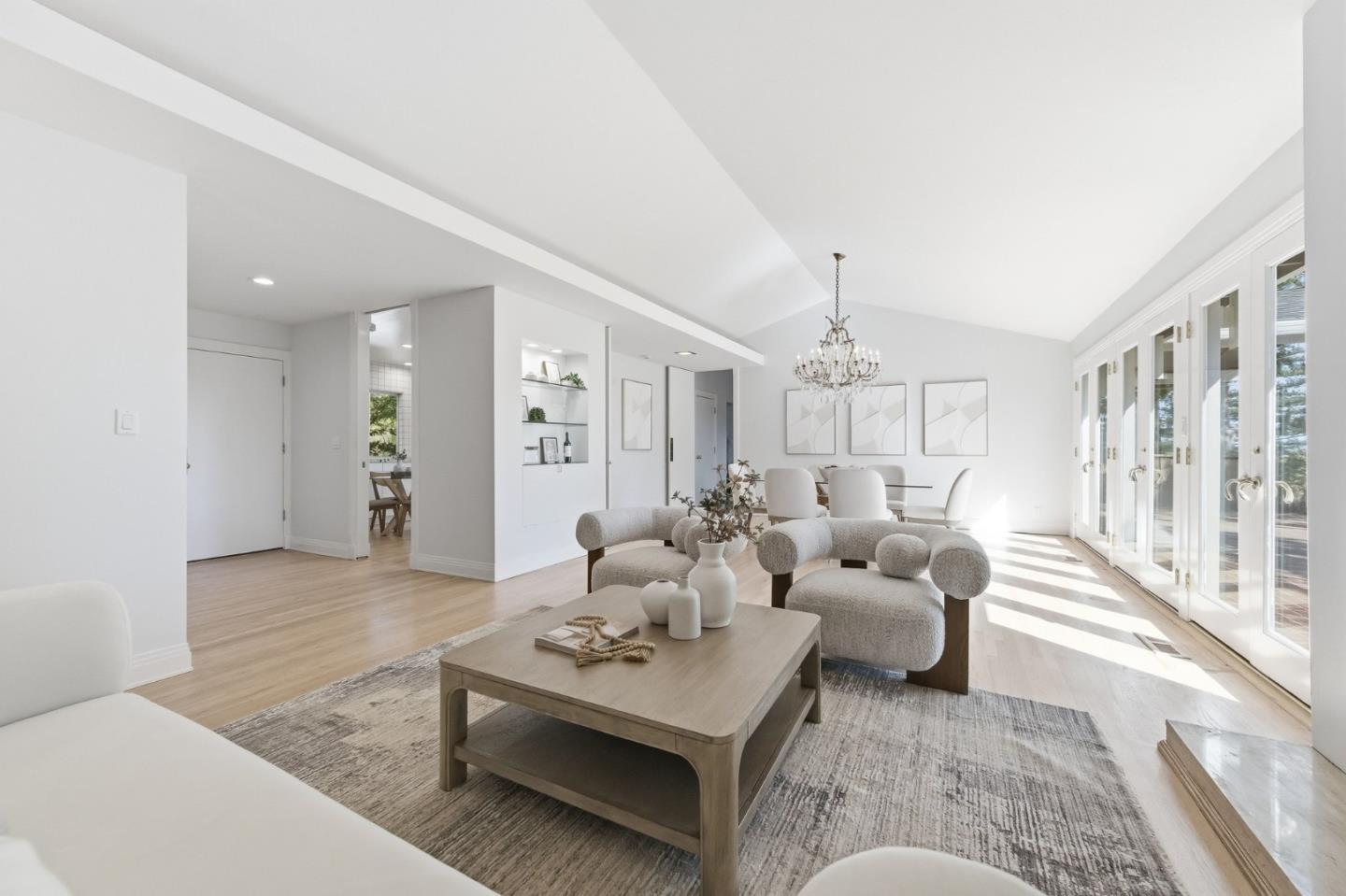 Detail Gallery Image 9 of 64 For 873 Lockhaven Dr, Los Altos,  CA 94024 - 4 Beds | 2/1 Baths