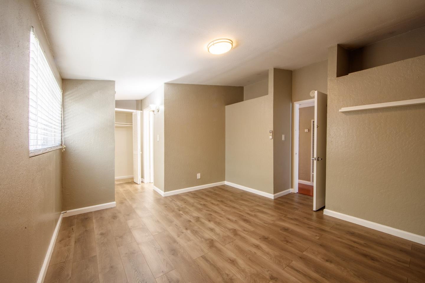 Detail Gallery Image 16 of 38 For 1177 Redrock Ct, Sunnyvale,  CA 94089 - 3 Beds | 2 Baths