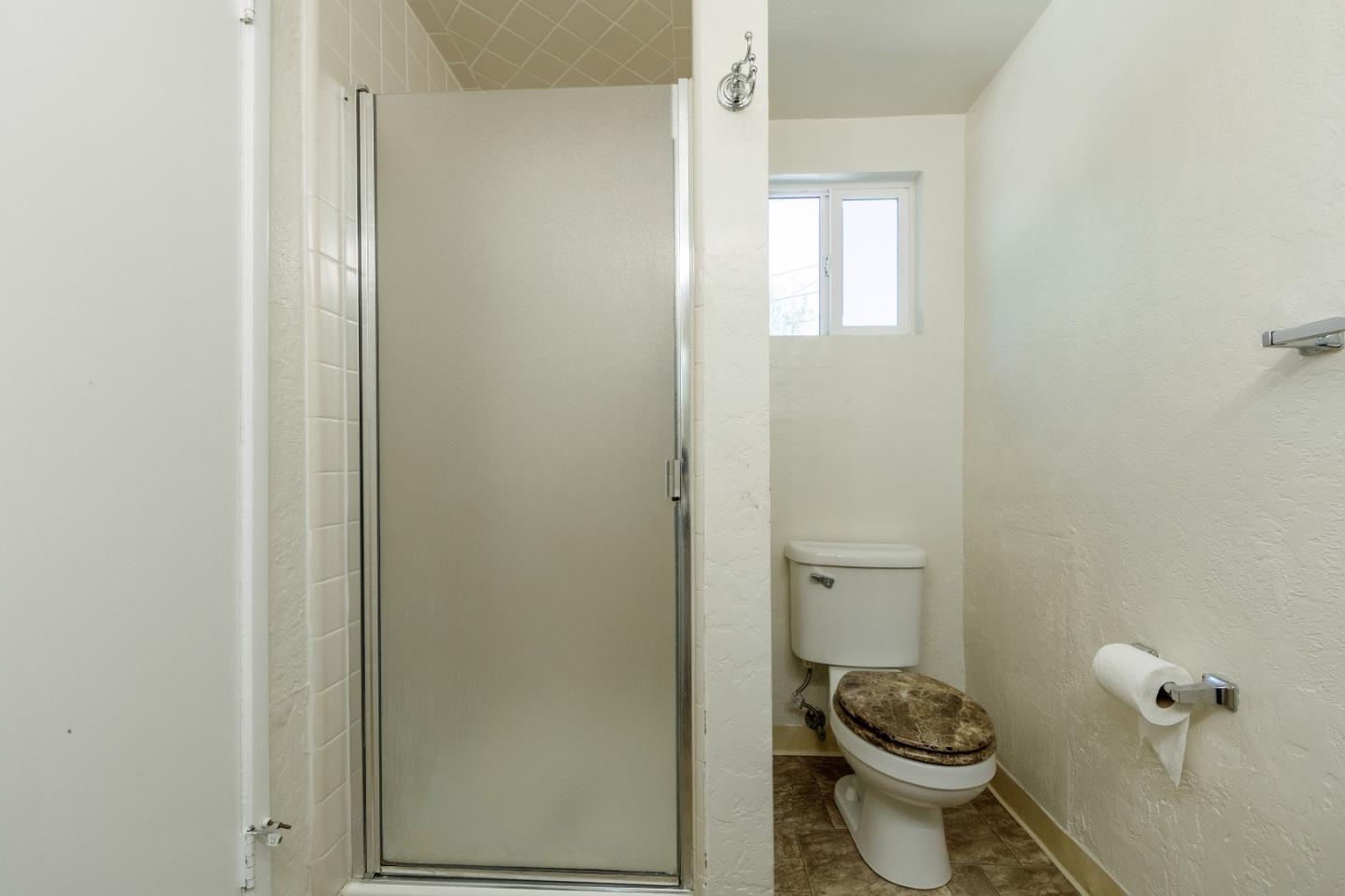 Detail Gallery Image 18 of 38 For 1177 Redrock Ct, Sunnyvale,  CA 94089 - 3 Beds | 2 Baths