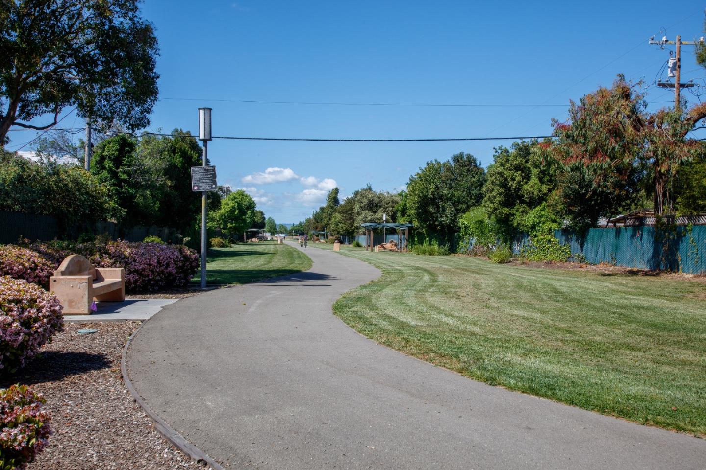 Detail Gallery Image 30 of 38 For 1177 Redrock Ct, Sunnyvale,  CA 94089 - 3 Beds | 2 Baths
