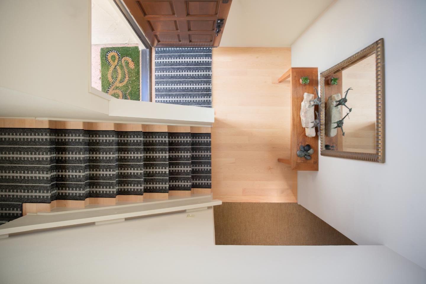 Detail Gallery Image 8 of 16 For 7 via Joaquin #5,  Monterey,  CA 93940 - 2 Beds | 2/1 Baths