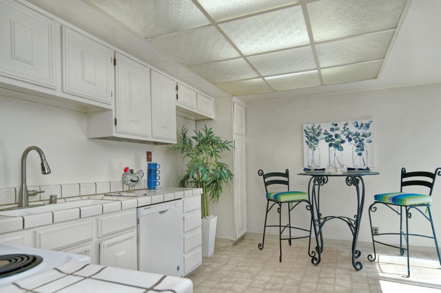 Photo #12: ML82042216 Listing: Photo #12