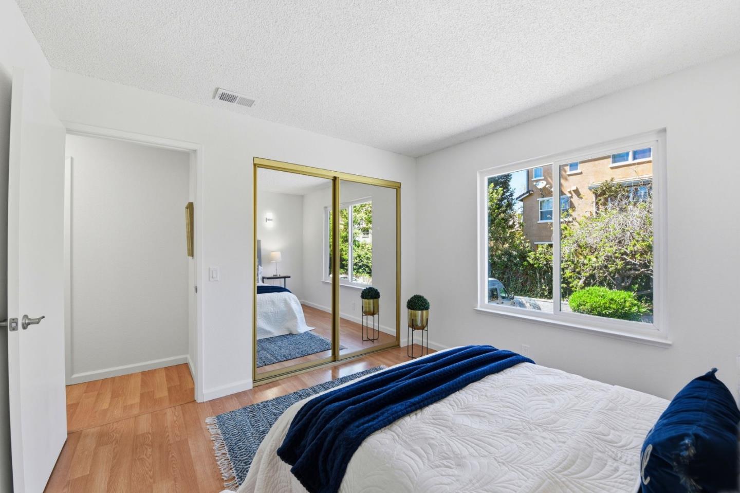 Detail Gallery Image 19 of 32 For 2567 Easton Ln #27,  San Jose,  CA 95133 - 2 Beds | 2 Baths