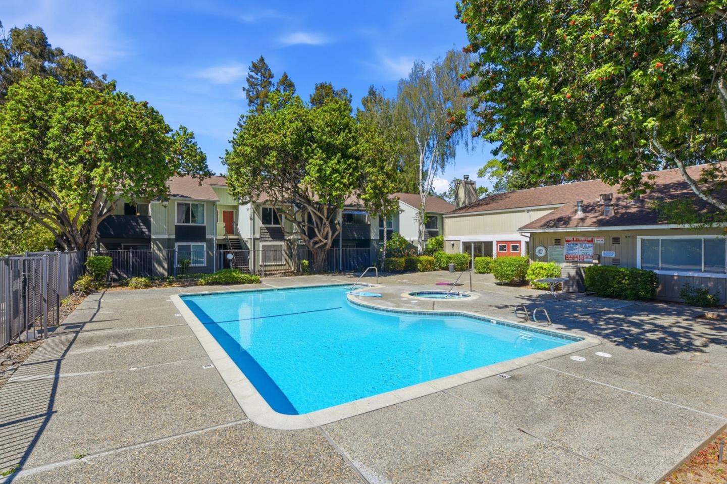 Detail Gallery Image 30 of 32 For 2567 Easton Ln #27,  San Jose,  CA 95133 - 2 Beds | 2 Baths