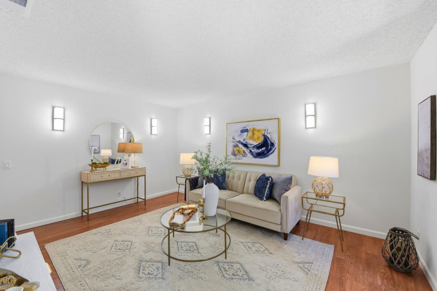 Detail Gallery Image 6 of 32 For 2567 Easton Ln #27,  San Jose,  CA 95133 - 2 Beds | 2 Baths