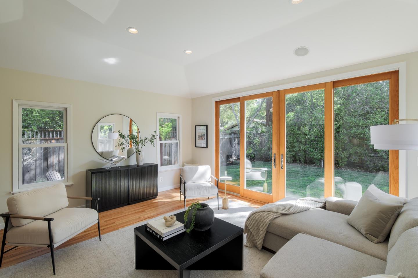 Detail Gallery Image 12 of 26 For 848 Boyce Ave, Palo Alto,  CA 94301 - 3 Beds | 2 Baths