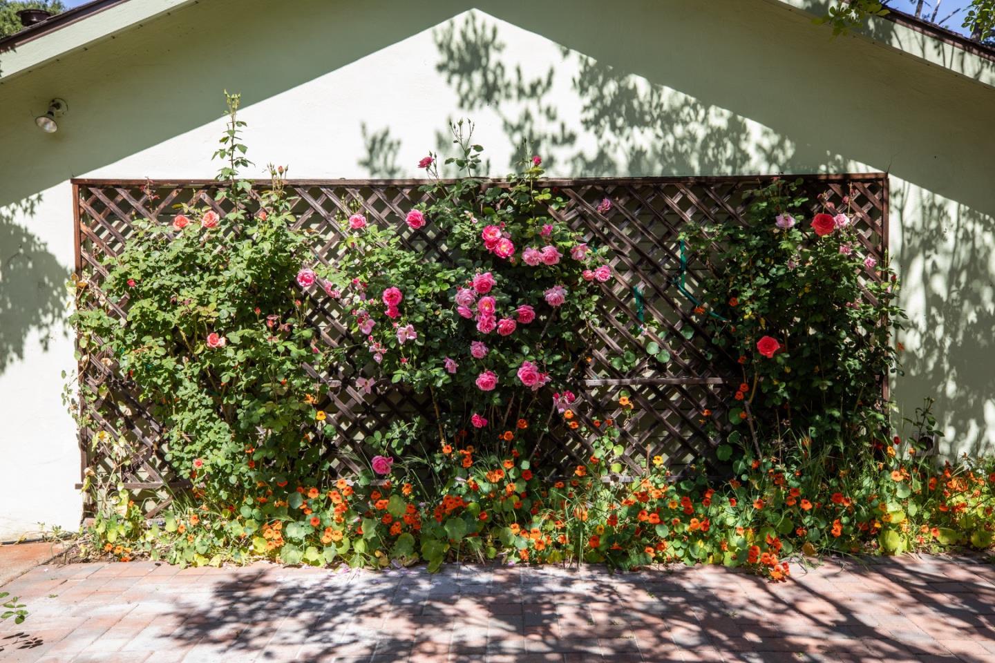 Detail Gallery Image 30 of 37 For 800 Loyola Dr, Los Altos,  CA 94024 - – Beds | – Baths