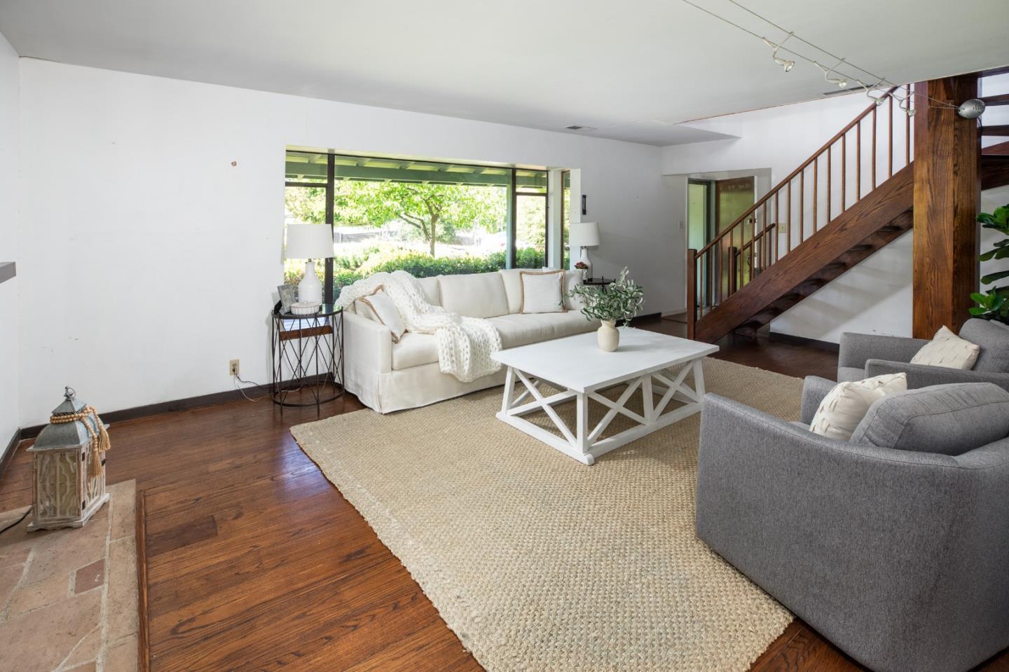 Detail Gallery Image 7 of 37 For 800 Loyola Dr, Los Altos,  CA 94024 - – Beds | – Baths