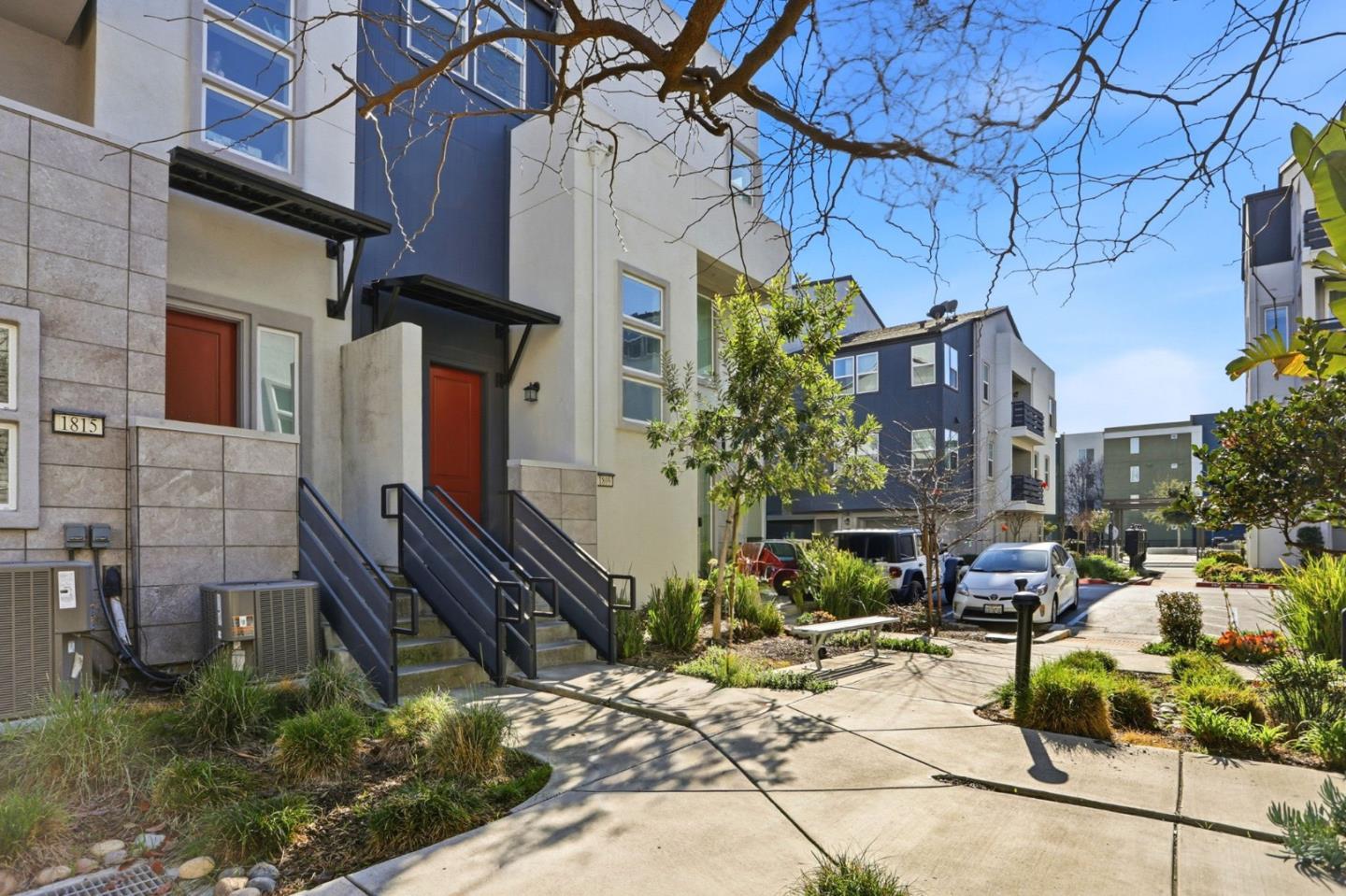 Detail Gallery Image 2 of 28 For 1809 Sable Pl, San Jose,  CA 95133 - 3 Beds | 2 Baths