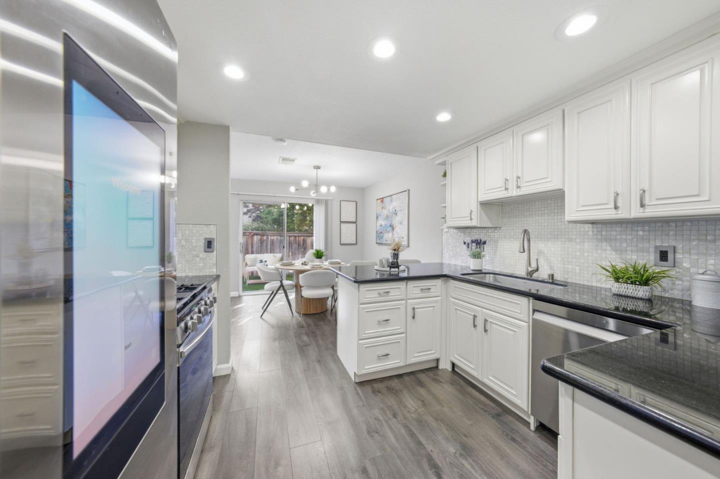 Detail Gallery Image 18 of 54 For 4824 River Trail Ct, San Jose,  CA 95136 - 2 Beds | 2/1 Baths