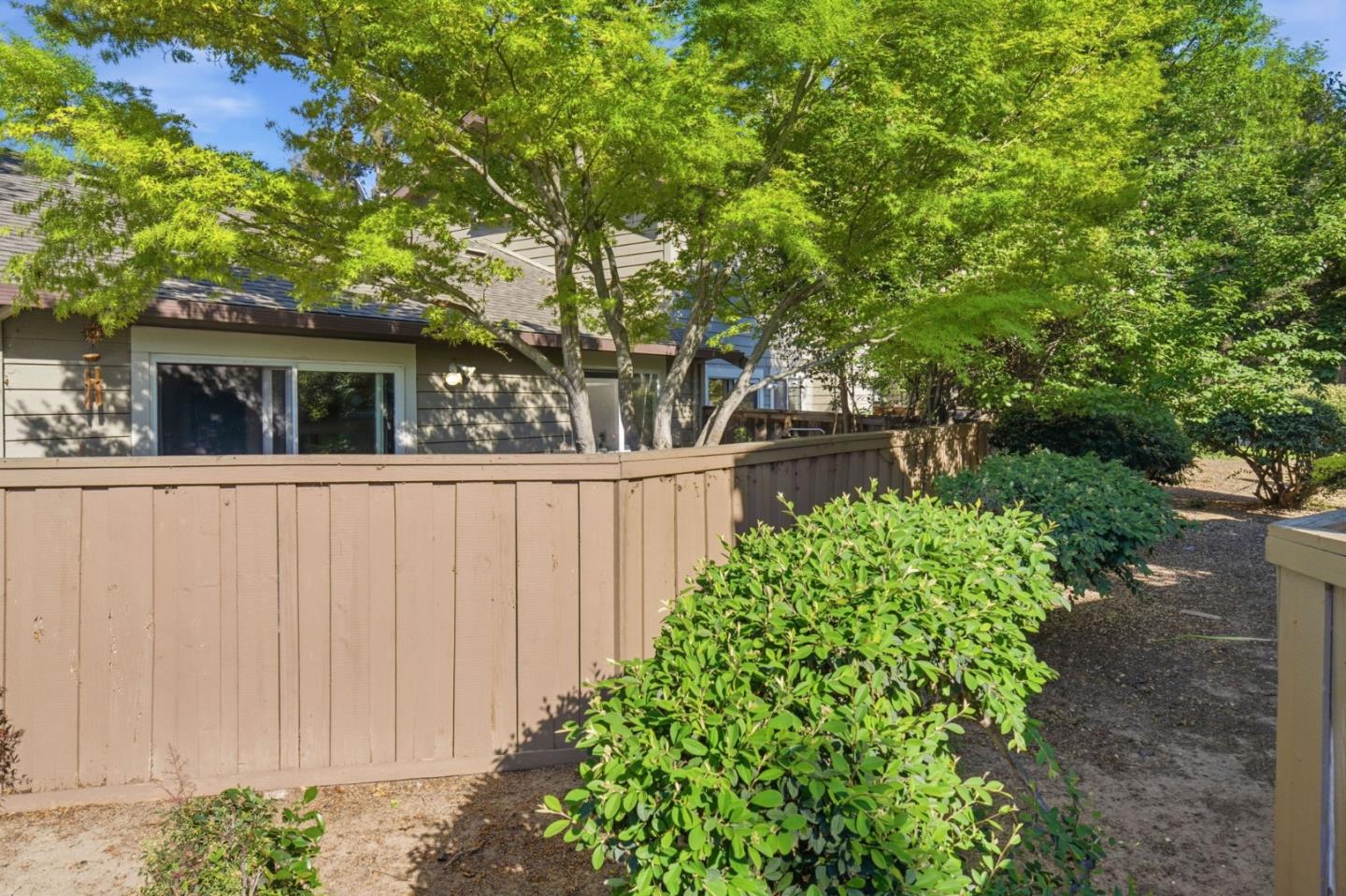 Detail Gallery Image 45 of 54 For 4824 River Trail Ct, San Jose,  CA 95136 - 2 Beds | 2/1 Baths