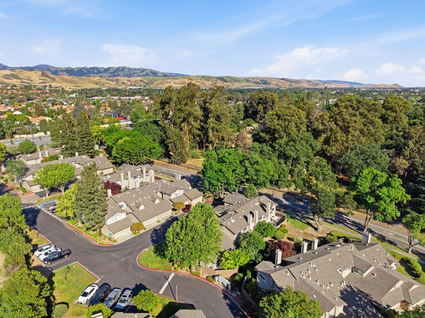 Detail Gallery Image 49 of 54 For 4824 River Trail Ct, San Jose,  CA 95136 - 2 Beds | 2/1 Baths