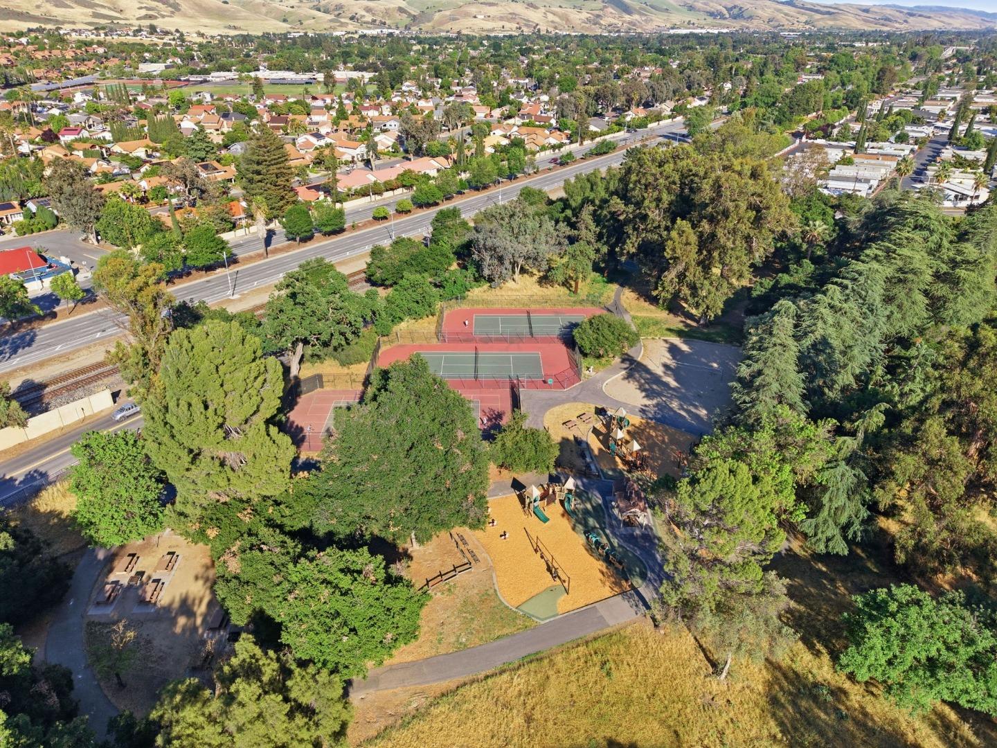 Detail Gallery Image 54 of 54 For 4824 River Trail Ct, San Jose,  CA 95136 - 2 Beds | 2/1 Baths