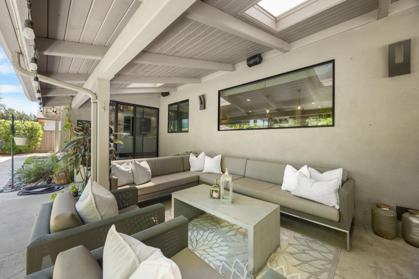 Detail Gallery Image 24 of 35 For 6904 Arrowwood Dr, Riverbank,  CA 95367 - 4 Beds | 2/1 Baths