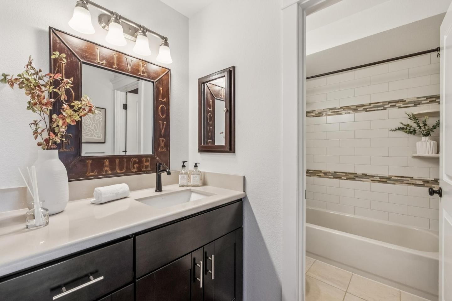 Photo #24: ML82042230 Listing: Photo #24