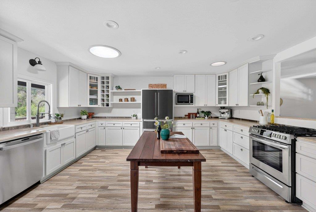 Detail Gallery Image 12 of 53 For 2967 Freedom Blvd, Watsonville,  CA 95076 - 2 Beds | 2 Baths