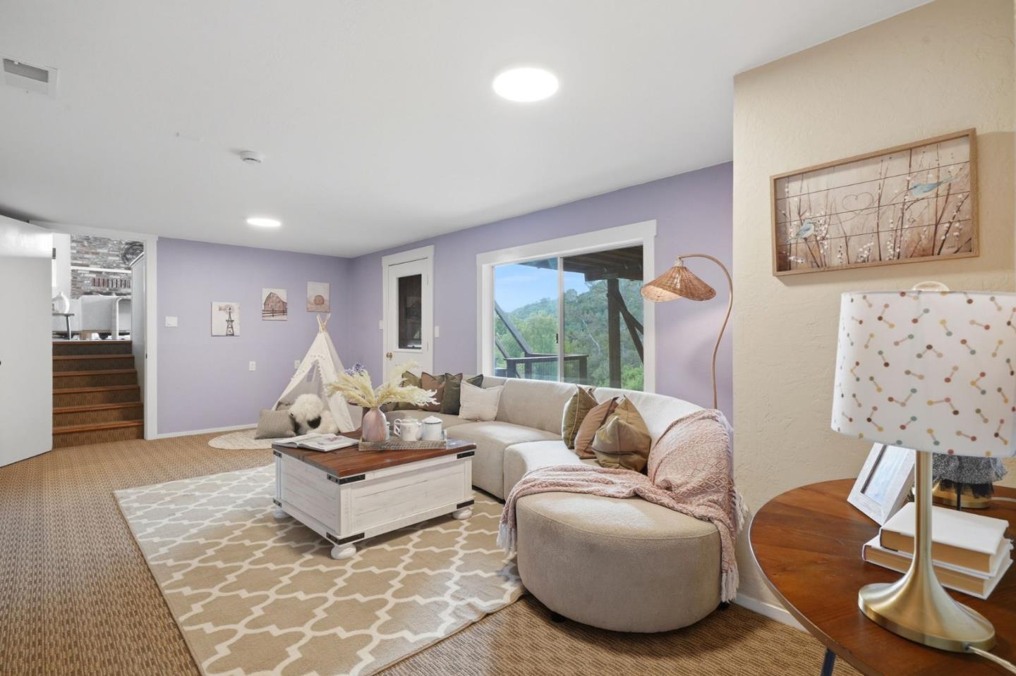 Detail Gallery Image 18 of 36 For 15540 Armsby Ln, Morgan Hill,  CA 95037 - 5 Beds | 3 Baths