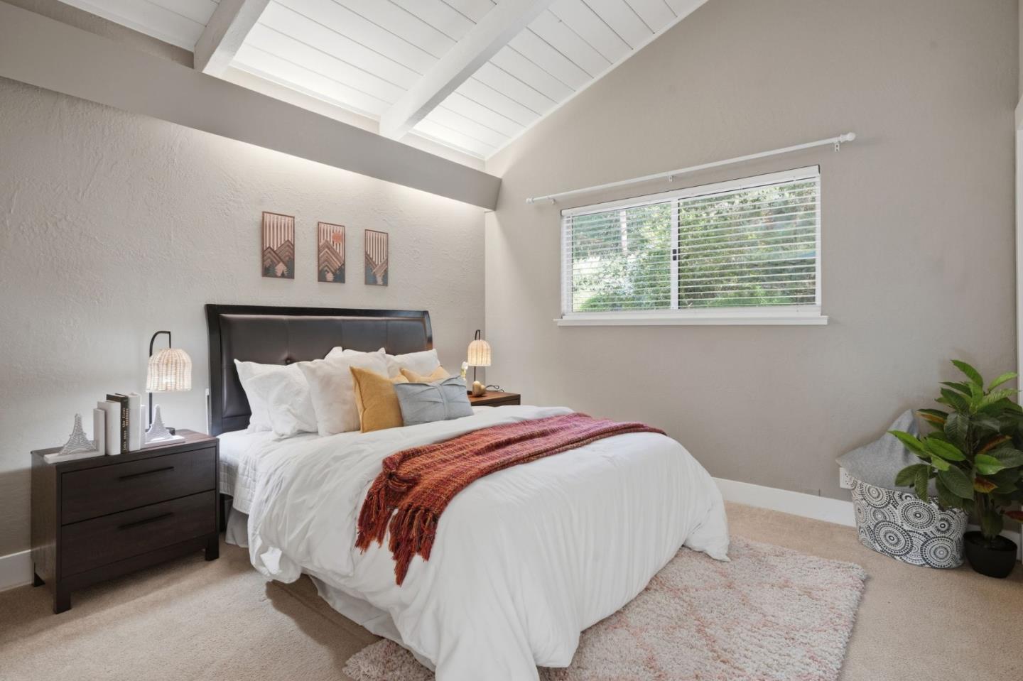 Detail Gallery Image 23 of 36 For 15540 Armsby Ln, Morgan Hill,  CA 95037 - 5 Beds | 3 Baths