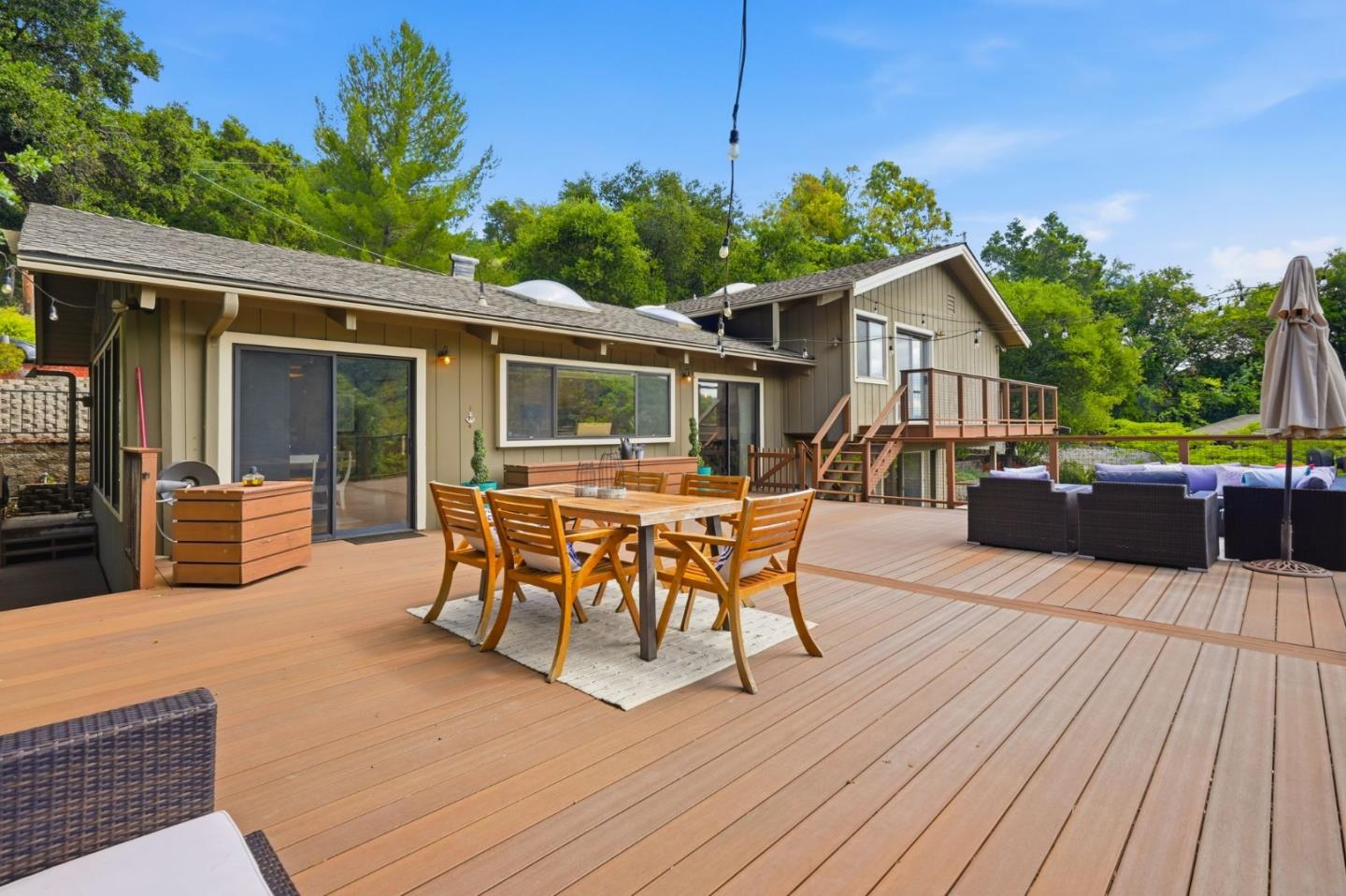 Detail Gallery Image 26 of 36 For 15540 Armsby Ln, Morgan Hill,  CA 95037 - 5 Beds | 3 Baths