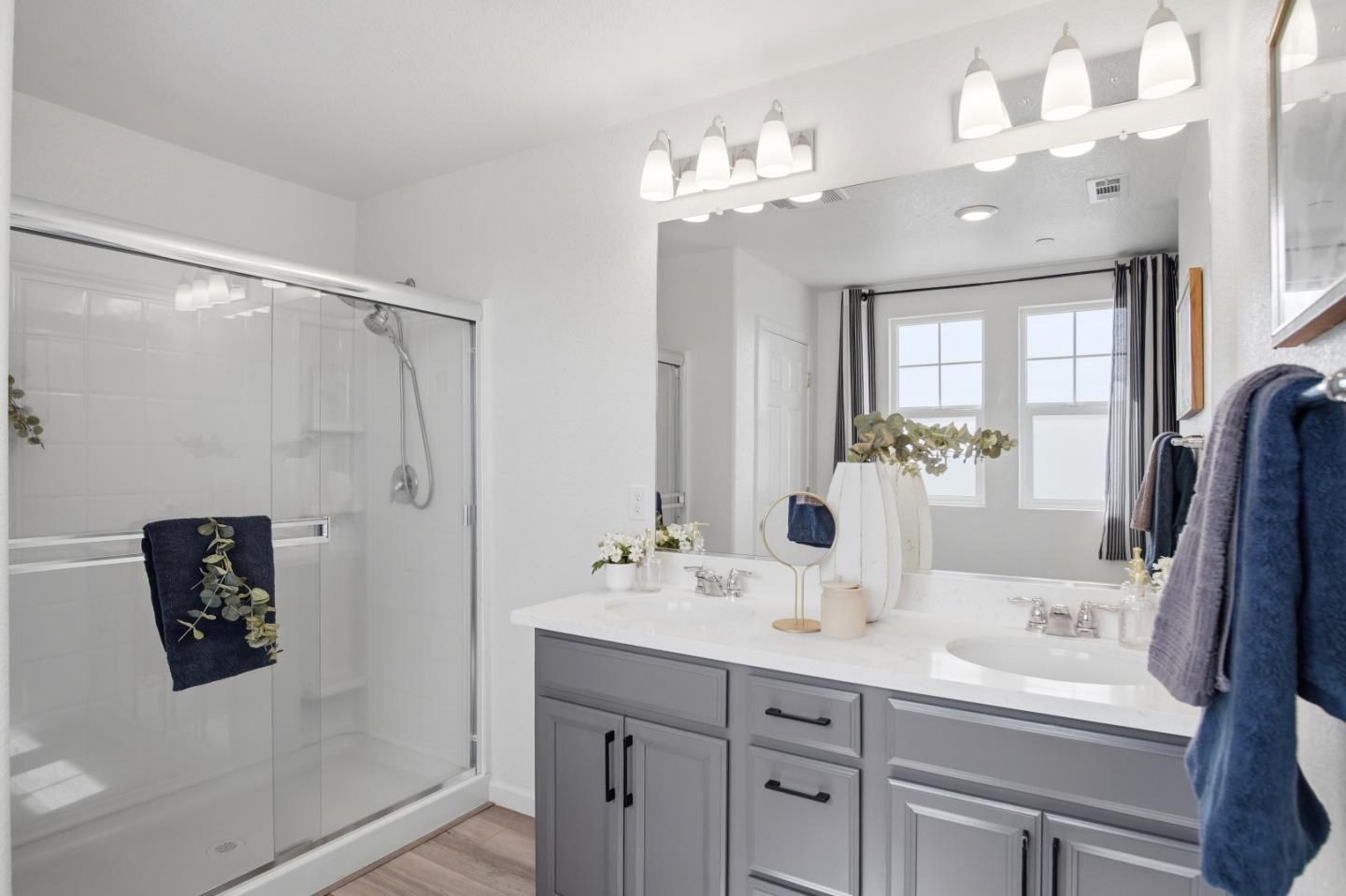 Detail Gallery Image 23 of 31 For 1703 W Woodward Ave, Manteca,  CA 95337 - 4 Beds | 3 Baths