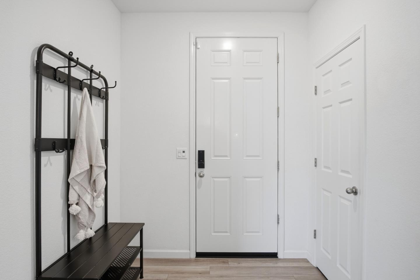 Detail Gallery Image 5 of 31 For 1703 W Woodward Ave, Manteca,  CA 95337 - 4 Beds | 3 Baths