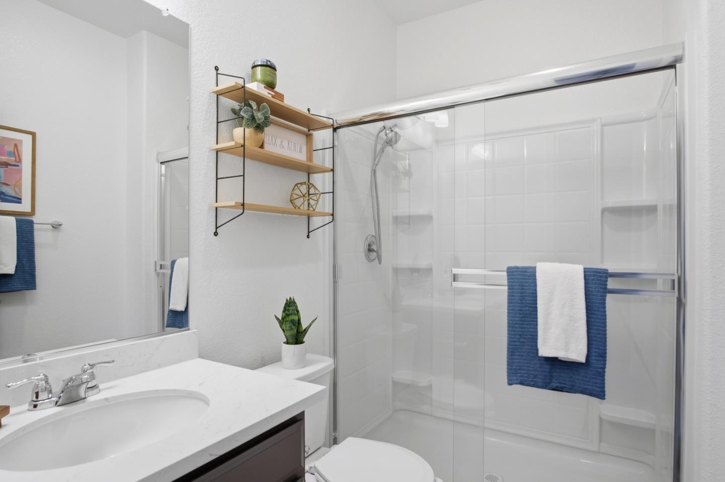 Detail Gallery Image 9 of 31 For 1703 W Woodward Ave, Manteca,  CA 95337 - 4 Beds | 3 Baths