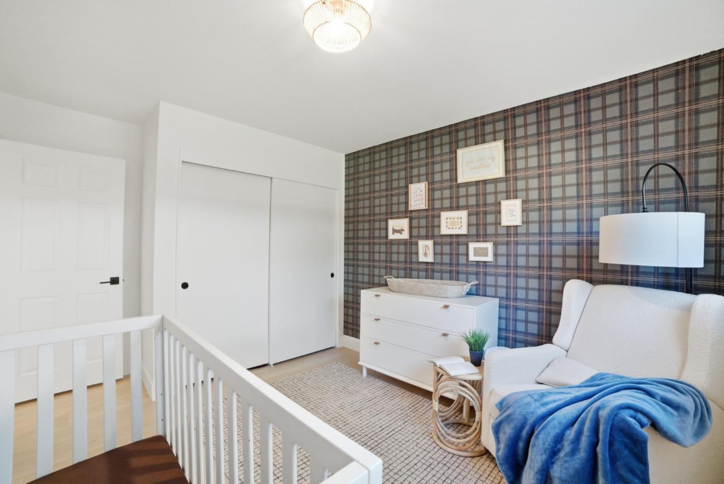 Detail Gallery Image 19 of 38 For 1567 Glencrest Dr, San Jose,  CA 95118 - 4 Beds | 2 Baths