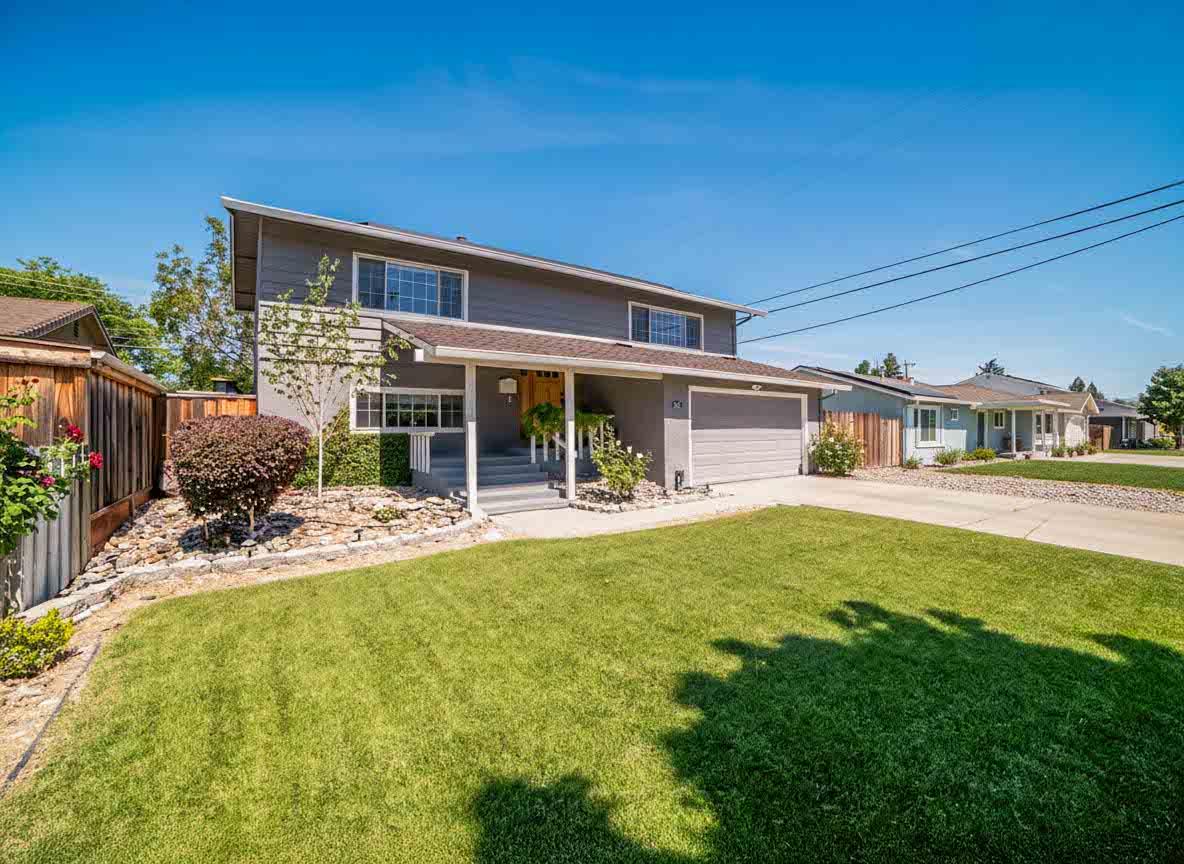 Detail Gallery Image 2 of 38 For 1567 Glencrest Dr, San Jose,  CA 95118 - 4 Beds | 2 Baths