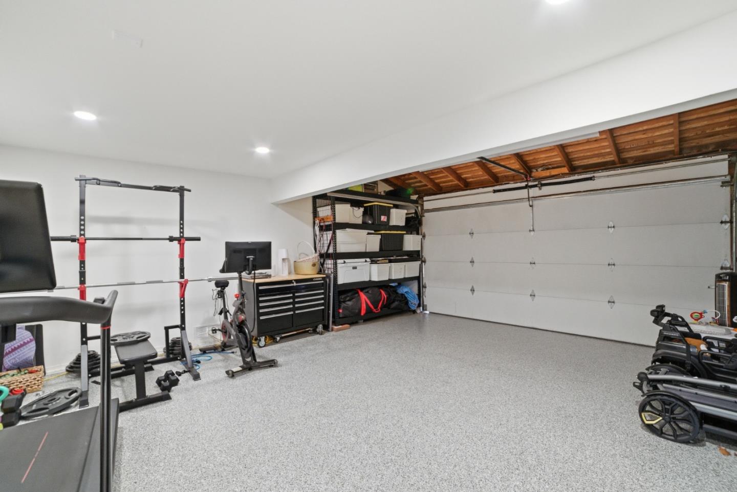 Detail Gallery Image 29 of 38 For 1567 Glencrest Dr, San Jose,  CA 95118 - 4 Beds | 2 Baths