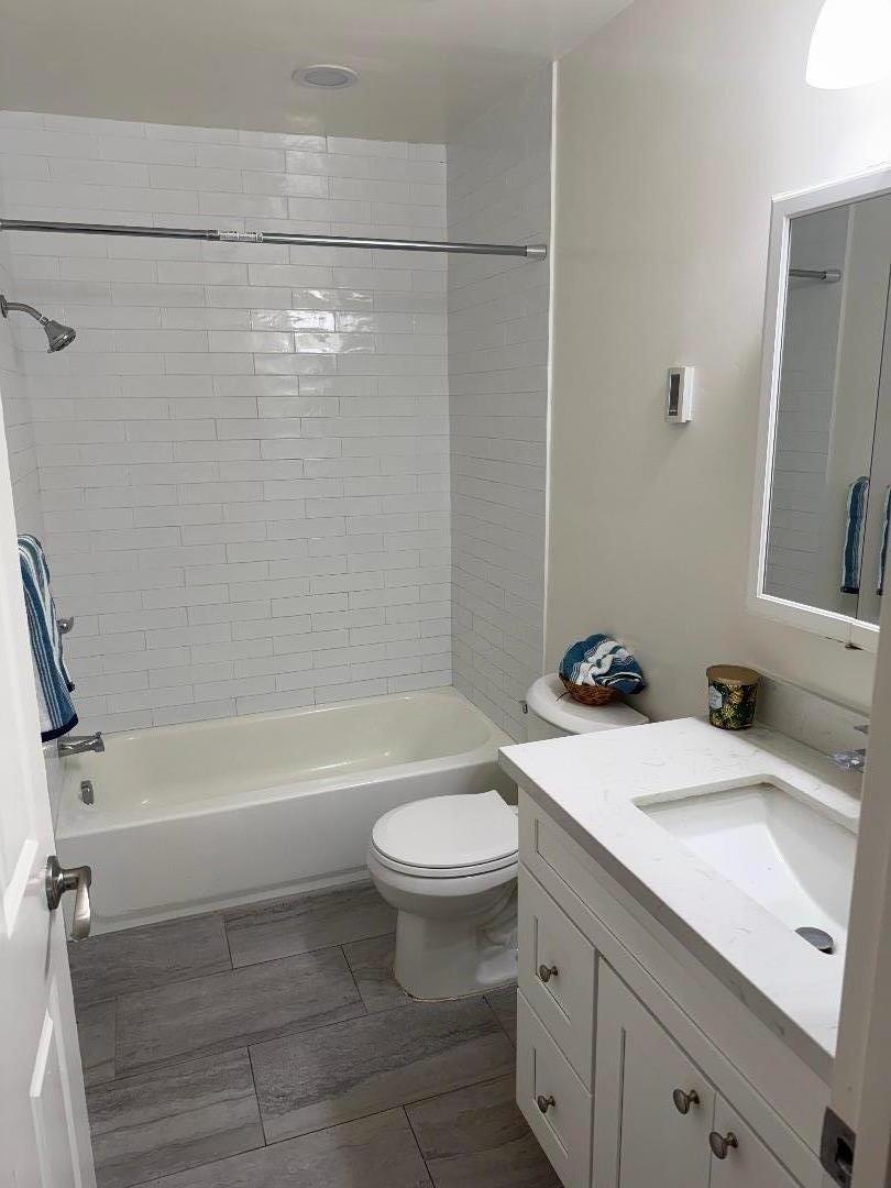 Detail Gallery Image 6 of 17 For 375 Clifford Ave #117,  Watsonville,  CA 95076 - 2 Beds | 1 Baths