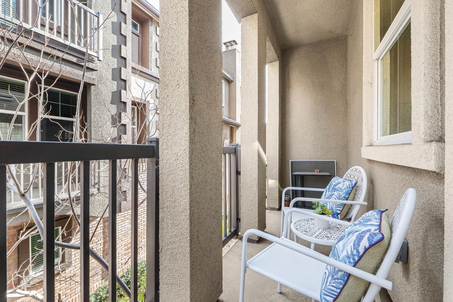 Detail Gallery Image 26 of 34 For 1610 Vendre, San Jose,  CA 95131 - 2 Beds | 2/1 Baths