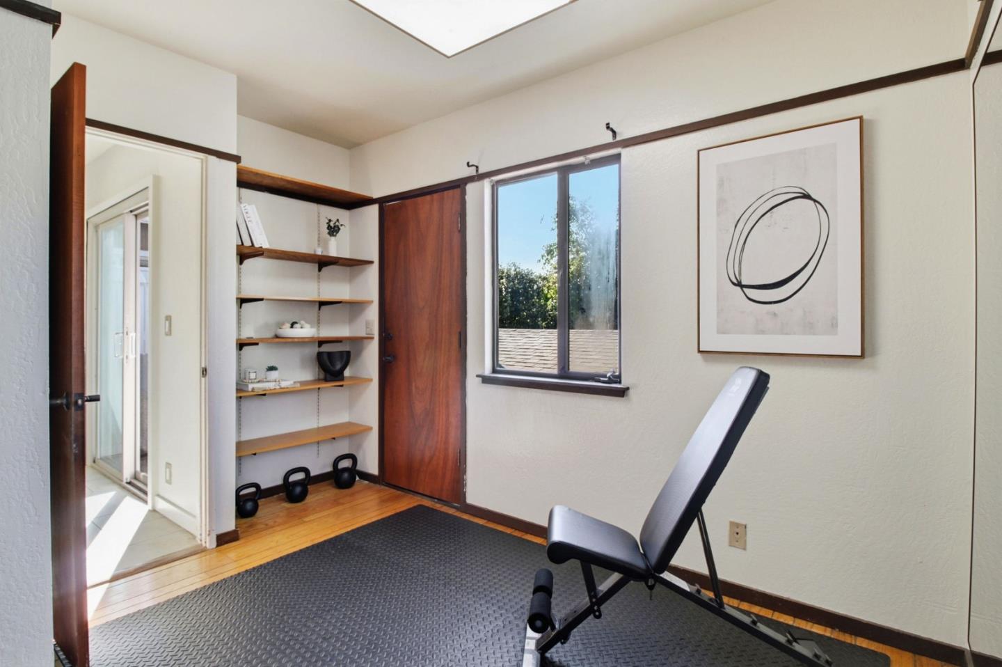 Detail Gallery Image 21 of 39 For 2044 Monroe Ave, Belmont,  CA 94002 - 4 Beds | 2 Baths