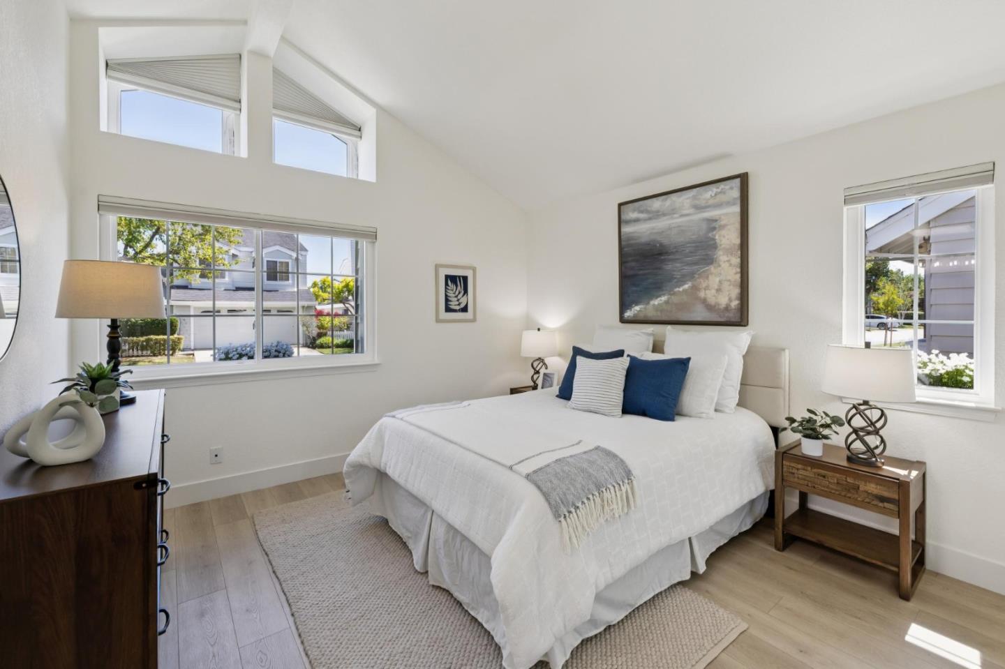 Detail Gallery Image 17 of 43 For 869 Newport Cir, Redwood City,  CA 94065 - 2 Beds | 2/1 Baths