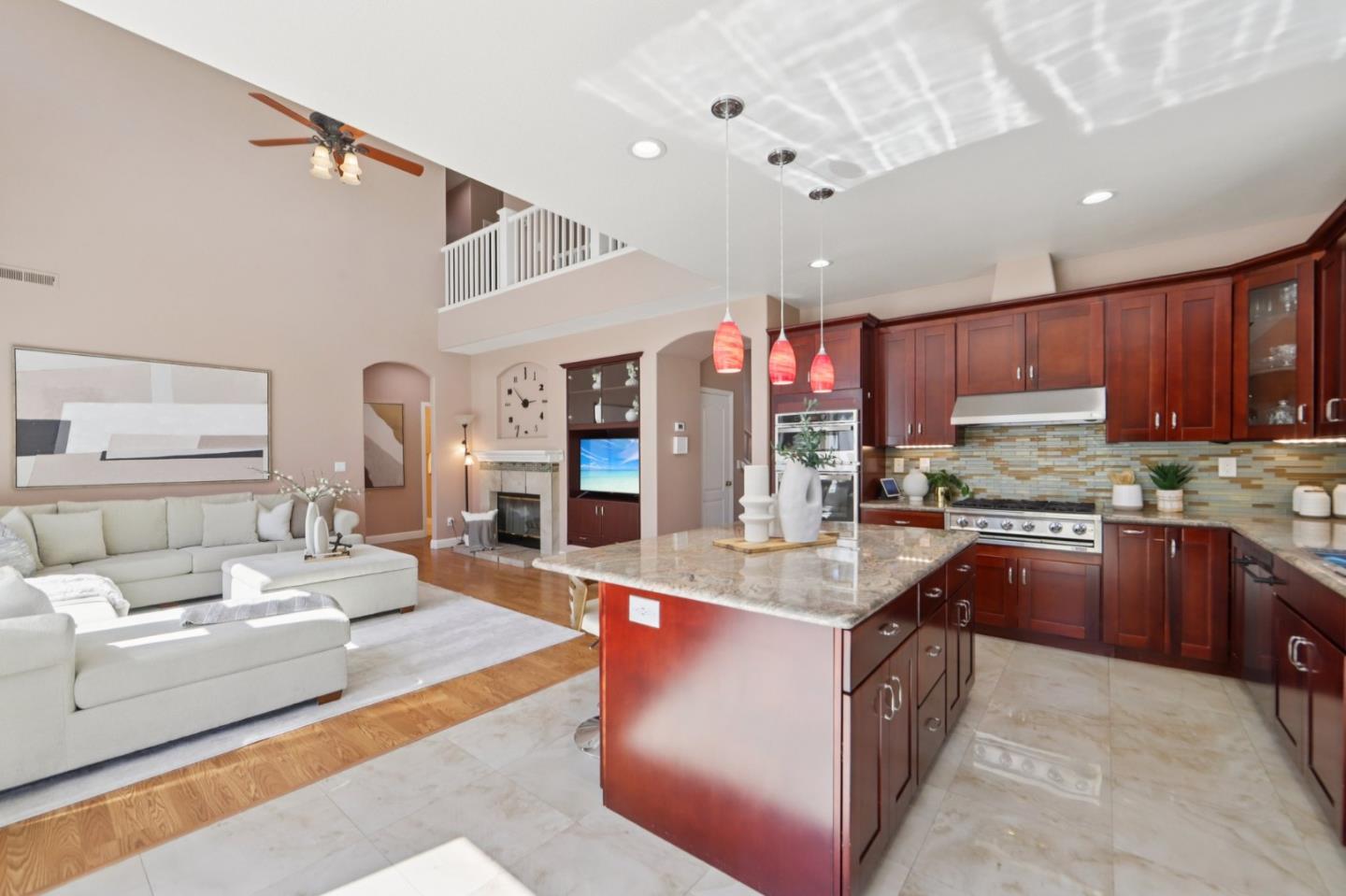 Detail Gallery Image 15 of 86 For 2696 Sequoia Creek Dr, San Jose,  CA 95121 - 5 Beds | 3 Baths