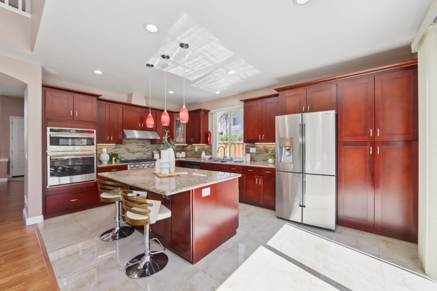 Detail Gallery Image 16 of 86 For 2696 Sequoia Creek Dr, San Jose,  CA 95121 - 5 Beds | 3 Baths