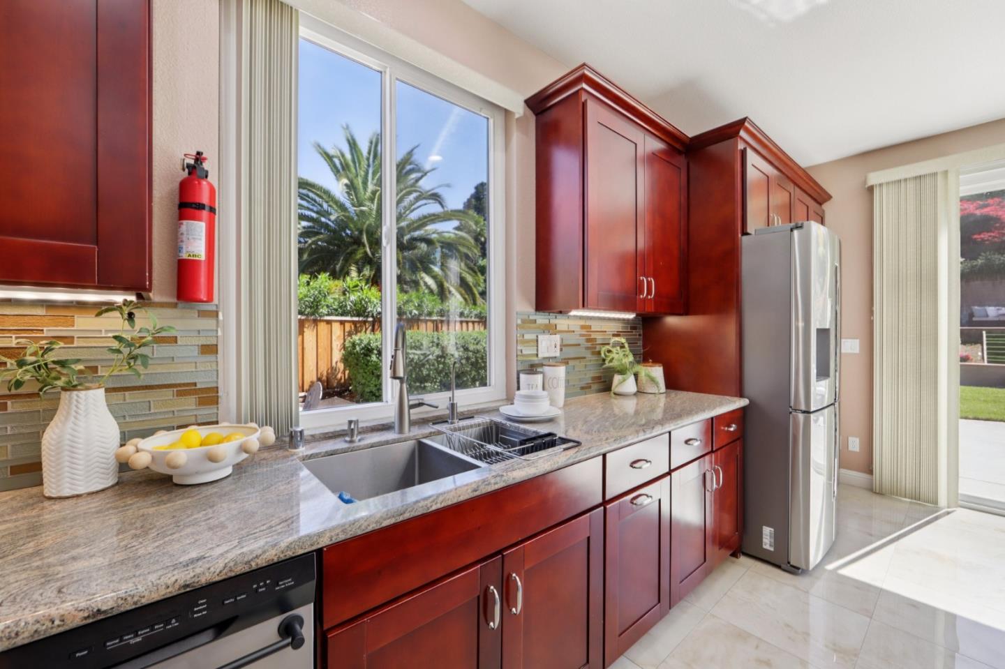 Detail Gallery Image 19 of 86 For 2696 Sequoia Creek Dr, San Jose,  CA 95121 - 5 Beds | 3 Baths