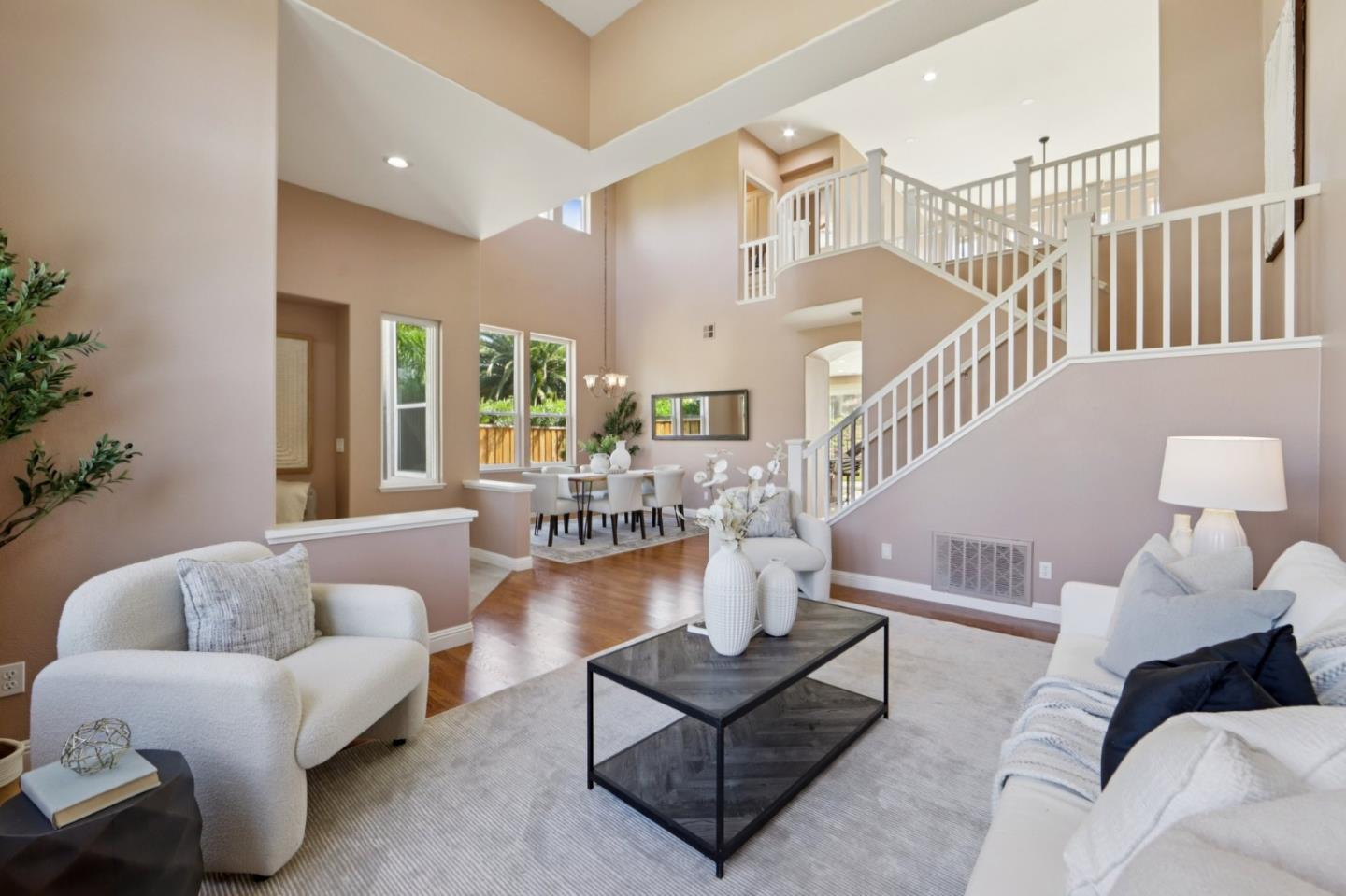 Detail Gallery Image 3 of 86 For 2696 Sequoia Creek Dr, San Jose,  CA 95121 - 5 Beds | 3 Baths