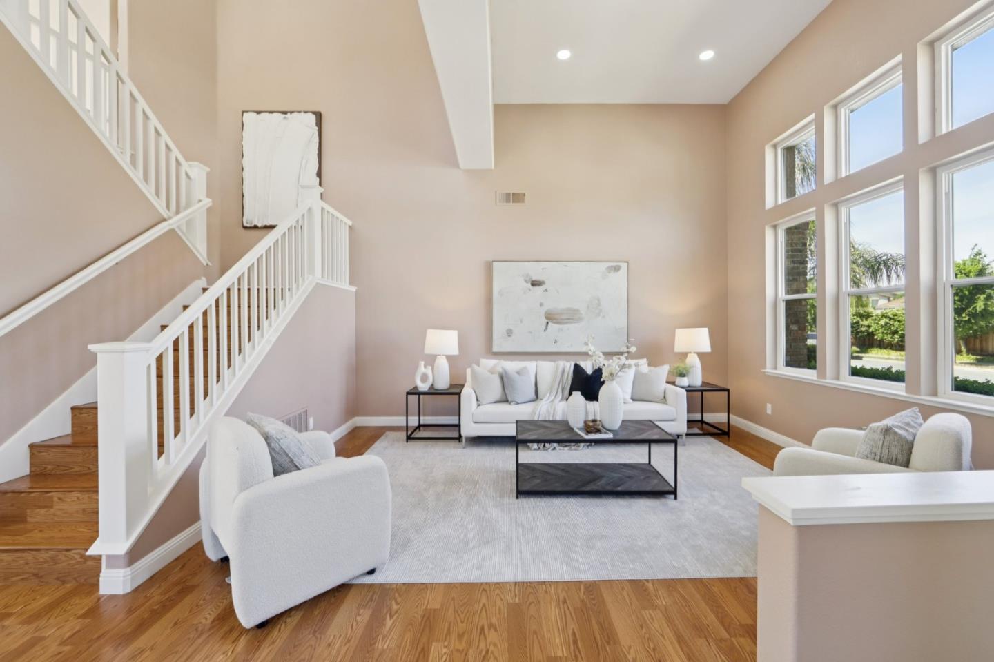 Detail Gallery Image 4 of 86 For 2696 Sequoia Creek Dr, San Jose,  CA 95121 - 5 Beds | 3 Baths