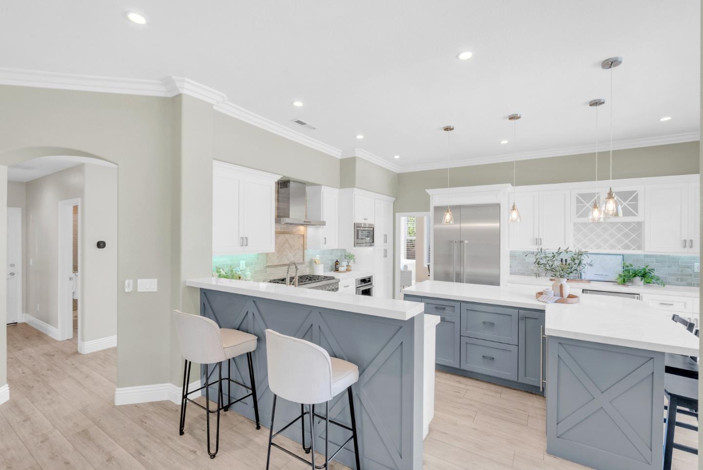 Detail Gallery Image 16 of 67 For 18440 Carmelo Ct, Morgan Hill,  CA 95037 - 5 Beds | 3 Baths